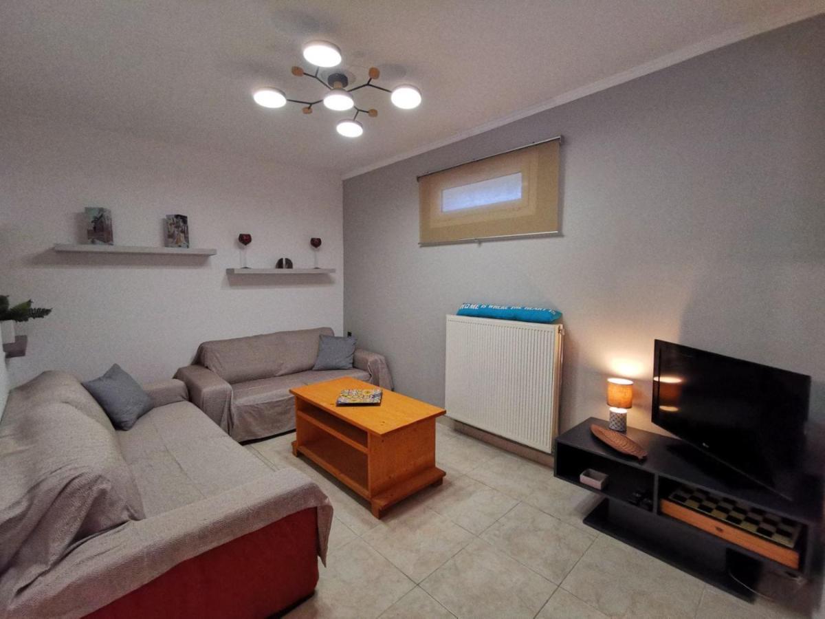Antonela Sunshine Apartment By Corfu Escapes بيراما المظهر الخارجي الصورة